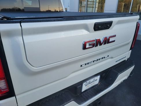 Used 2025 GMC Sierra 1500 Denali AWD/4WD image 43