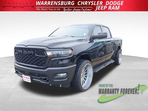 Used 2025 RAM 1500 Classic Warlock image 5