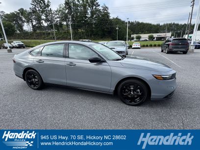 New 2025 Honda Accord SE