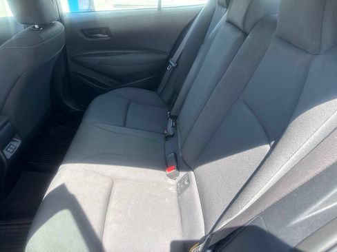 Used 2023 Toyota Corolla LE FWD image 12