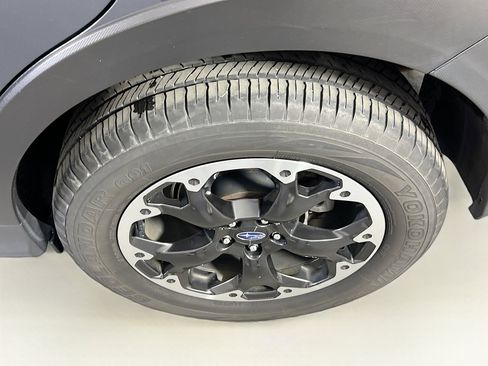 Used 2023 Subaru Crosstrek 2.0i Premium AWD/4WD image 30
