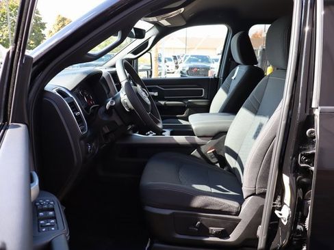 Used 2025 RAM 2500 Big Horn image 13