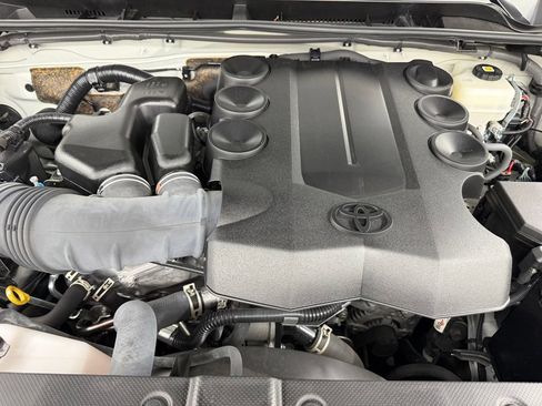 Certified 2023 Toyota 4Runner TRD Off-Road Premium w/ Off Road Premium Plus Package AWD/4WD image 41