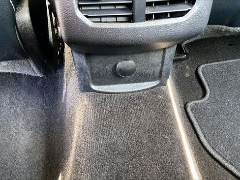 Used 2020 Ford Fusion SEL FWD image 36
