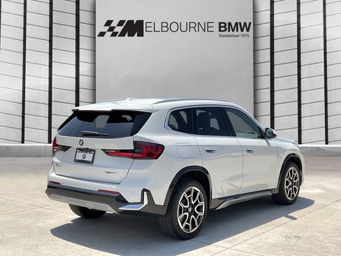 New 2026 BMW X1 xDrive28i w/ Technology Package AWD/4WD image 4