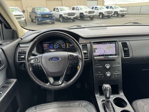 Used 2013 Ford Flex SEL image 26