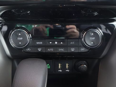 New 2025 Mitsubishi Eclipse Cross SEL image 44