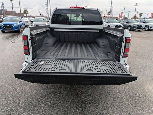 New 2026 Nissan Frontier SV image 31