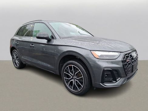 Used 2022 Audi SQ5 Prestige AWD/4WD image 3