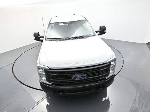 New 2026 Ford F350 XL w/ 360-Degree Camera Package RWD image 19