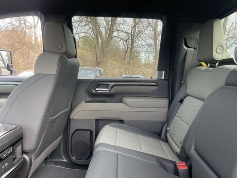 Used 2025 Chevrolet Silverado 2500 ZR2 w/ ZR2 Bison Edition image 12