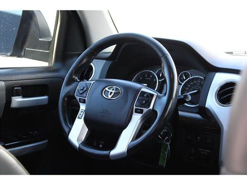 Used 2017 Toyota Tundra Limited image 16