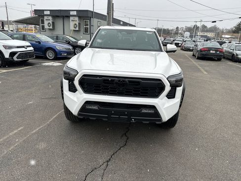 New 2026 Toyota Tacoma TRD Off-Road AWD/4WD image 5