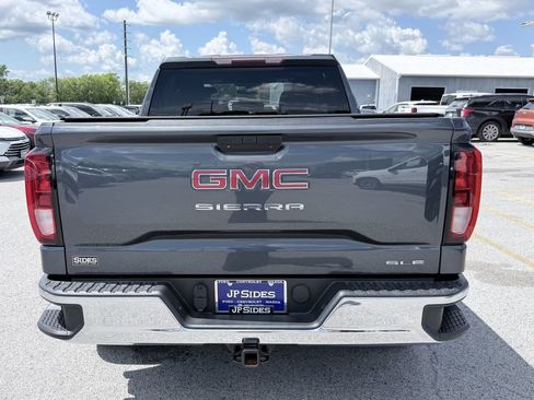 Used 2020 GMC Sierra 1500 SLE w/ SLE Value Package AWD/4WD image 6