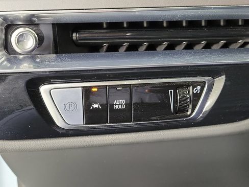 Certified 2024 Cadillac Lyriq Tech RWD image 31