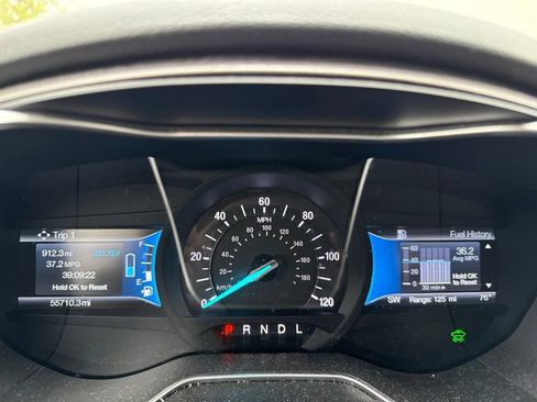 Used 2018 Ford Fusion SE FWD image 17