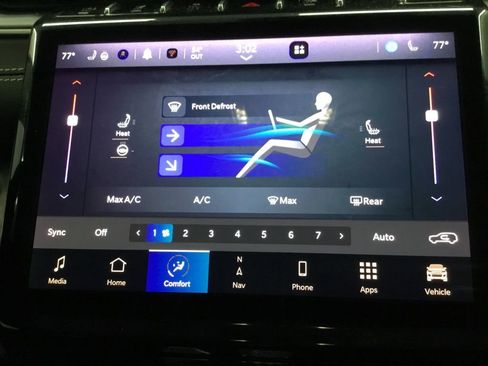 Used 2023 Jeep Grand Cherokee Limited w/ Trailer Tow Prep Group (B) image 39