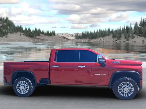 Used 2020 Chevrolet Silverado 3500 High Country w/ Z71 Off-Road Package AWD/4WD image 2