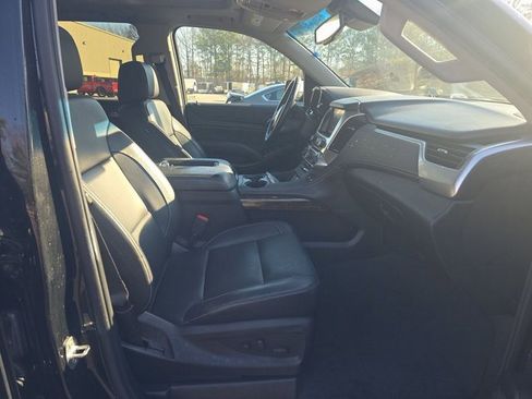 Used 2020 Chevrolet Tahoe LT w/ Luxury Package image 5