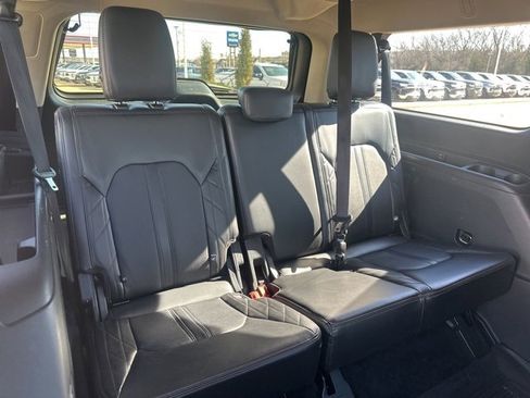 Used 2019 Ford Expedition Max Platinum image 33