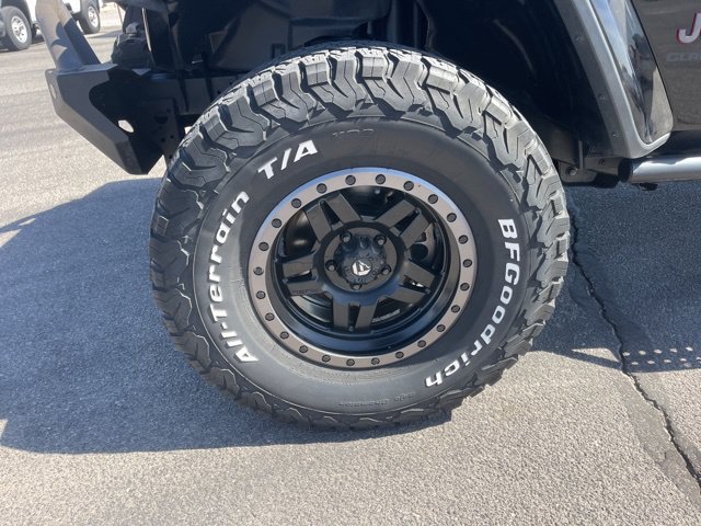 Used 2020 Jeep Gladiator Rubicon AWD/4WD image 10