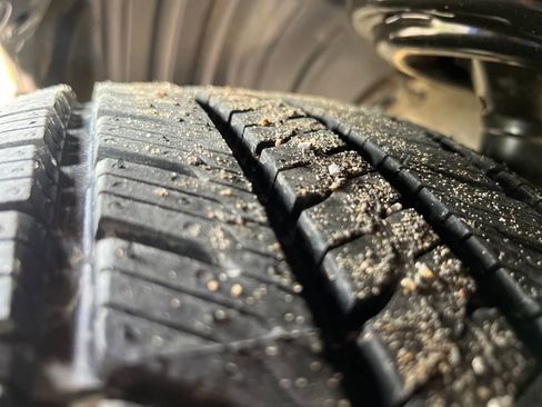 Used 2017 Toyota Sienna XLE image 13