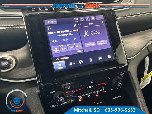 New 2026 Jeep Grand Cherokee Laredo X image 20