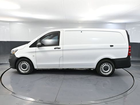 Used 2023 Mercedes-Benz Metris Cargo image 8