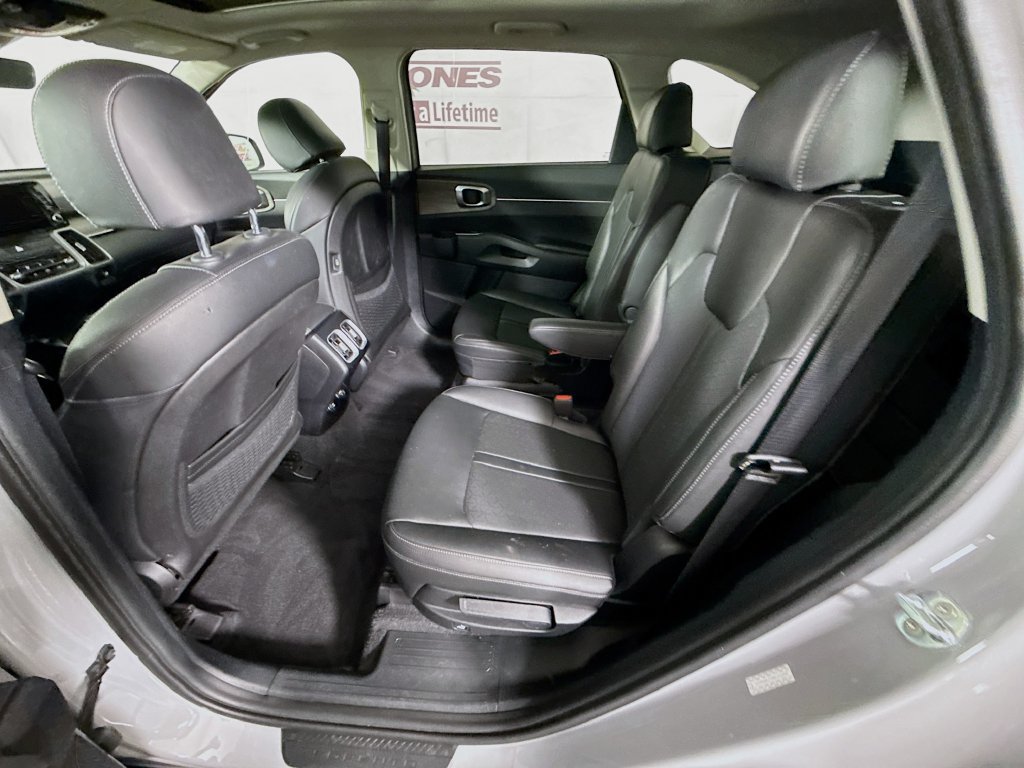 Certified 2022 Kia Sorento X-Line EX AWD/4WD image 27