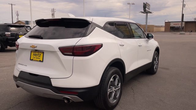 Used 2024 Chevrolet Blazer LT AWD/4WD image 9