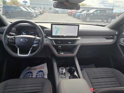 New 2026 Ford Explorer ST-Line w/ ST-Line Street Pack AWD/4WD image 11