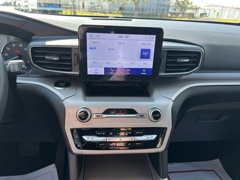 Used 2023 Ford Explorer XLT w/ Equipment Group 202A image 24