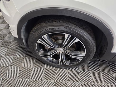 Used 2019 Volvo XC40 T5 Inscription AWD/4WD image 37