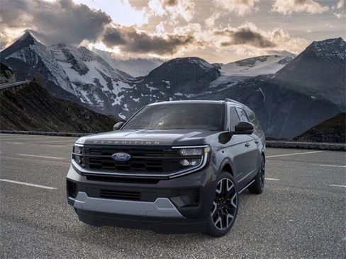 New 2026 Ford Expedition Max Platinum image 2