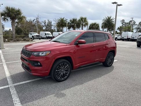 Used 2022 Jeep Compass Limited image 8