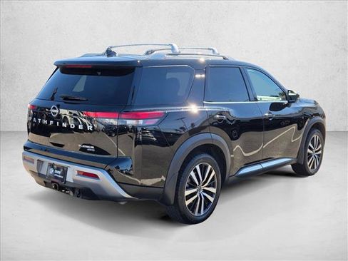 Used 2024 Nissan Pathfinder Platinum w/ Cargo Package image 5