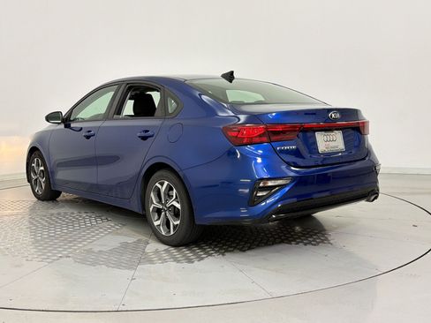 Used 2019 Kia Forte LXS image 3