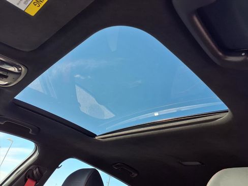 Used 2023 Kia Stinger GT2 image 24