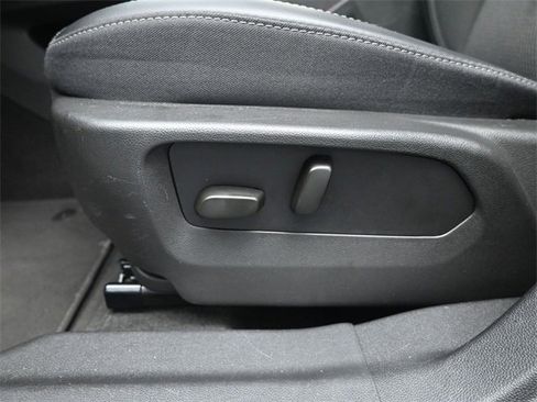 Used 2023 Buick Envision Preferred image 7