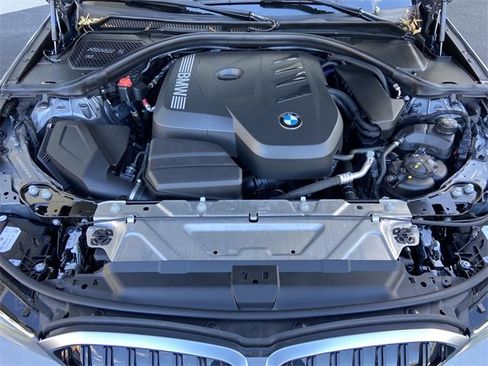 Used 2025 BMW 330i xDrive Sedan w/ M Sport Package image 29