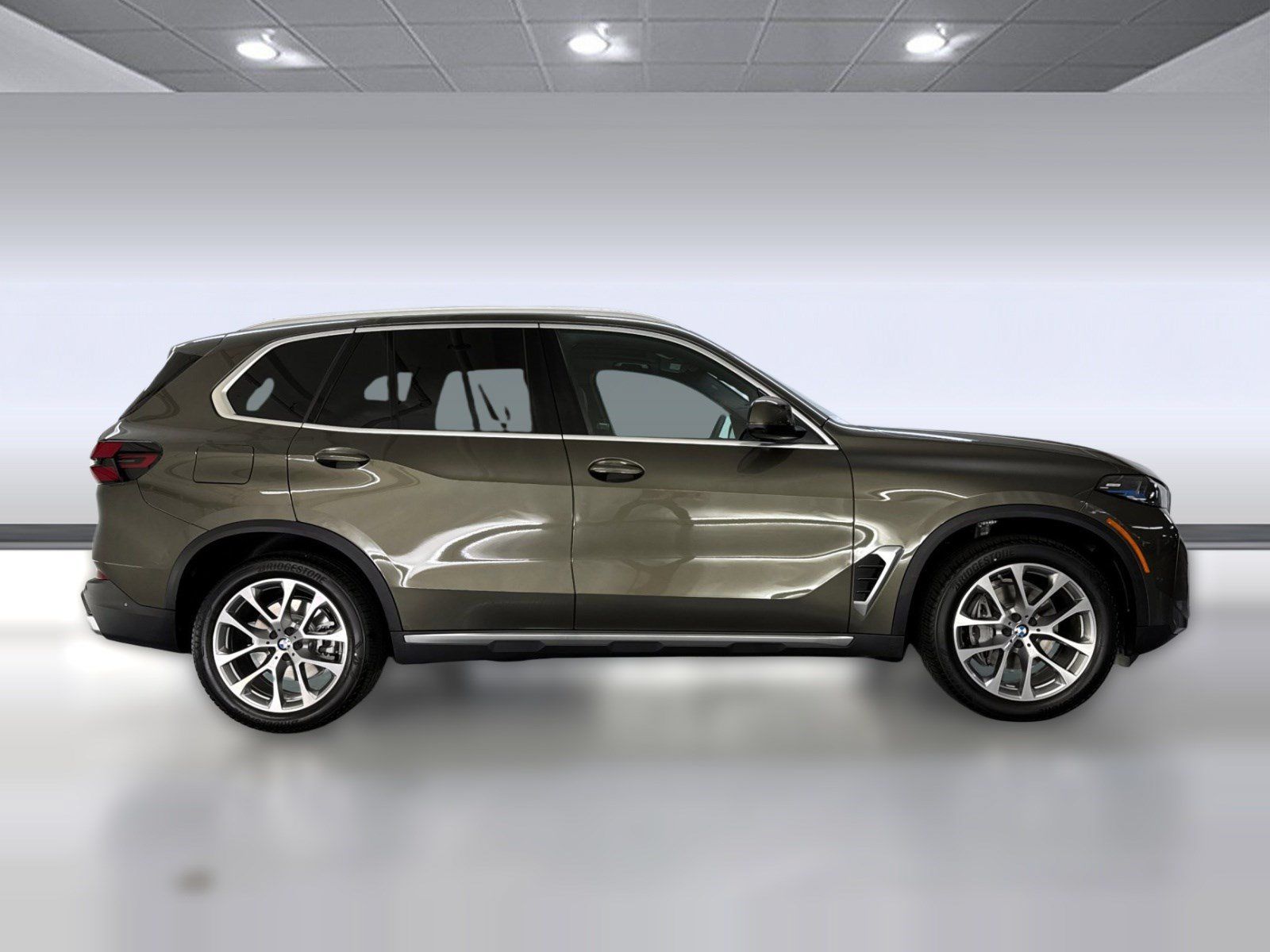 Used 2026 BMW X5 xDrive40i w/ Climate Comfort Package AWD/4WD image 8