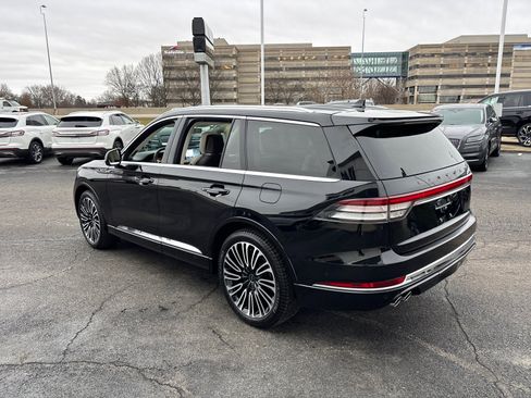 Used 2023 Lincoln Aviator Black Label w/ Dynamic Handling Package image 5