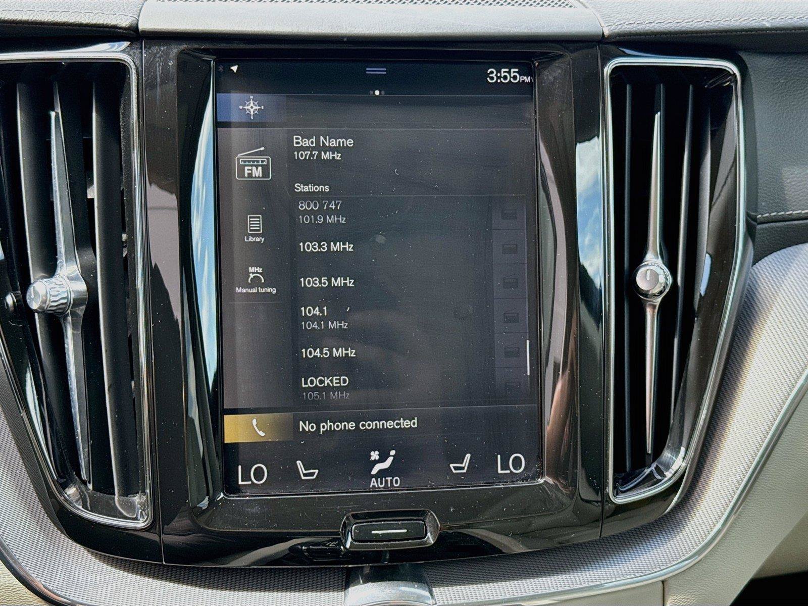 Used 2019 Volvo XC60 T5 Inscription w/ Protection Package AWD/4WD image 14
