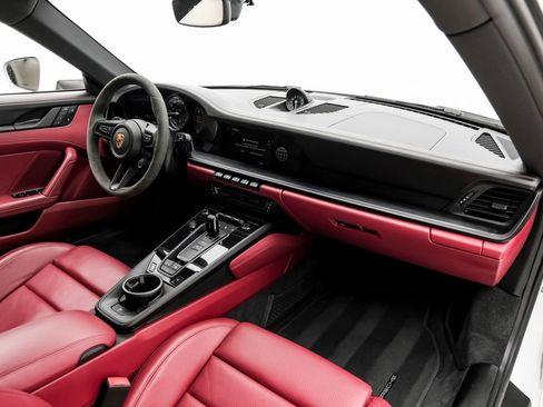 Used 2022 Porsche 911 Carrera 4 GTS AWD/4WD image 10