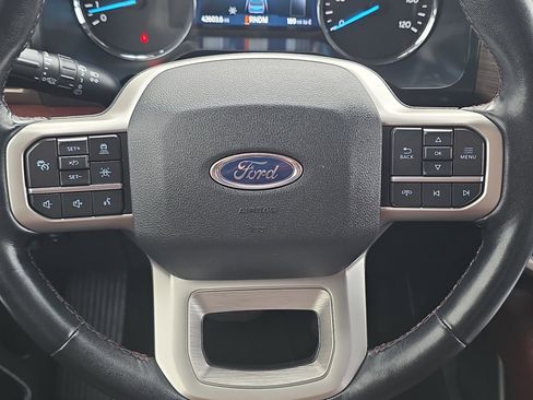 Used 2023 Ford Expedition Limited image 19