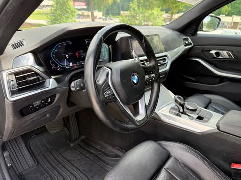 Used 2021 BMW 330i Sedan RWD image 22