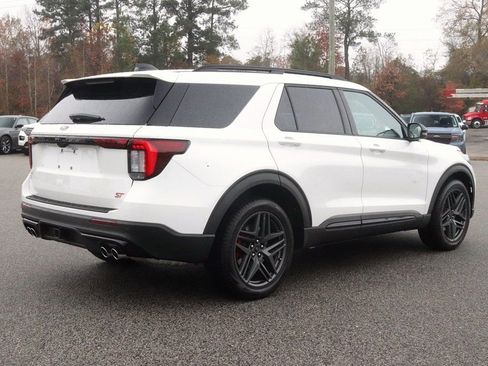 New 2026 Ford Explorer ST w/ Sun And Sound Package image 7