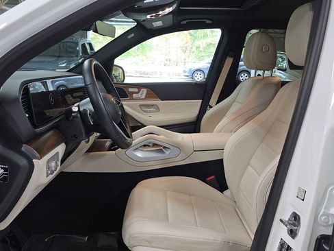 Used 2025 Mercedes-Benz GLE 450 4MATIC image 24