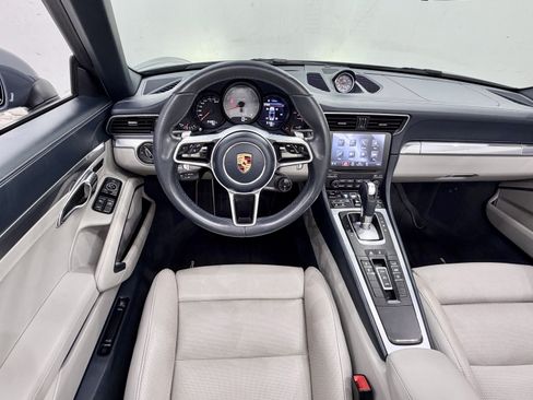 Certified 2017 Porsche 911 Carrera 4S AWD/4WD image 26