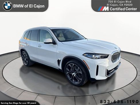 New 2026 BMW X5 sDrive40i image 1